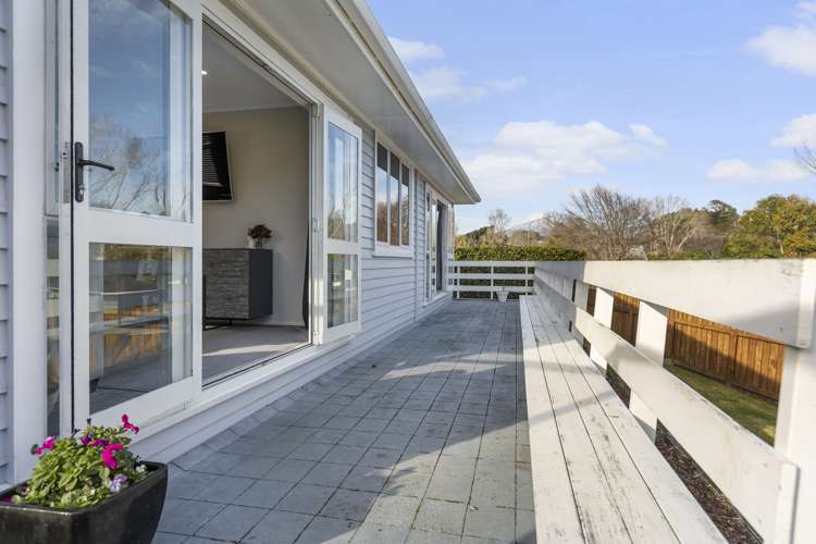 5 Heaphy Street Westown_19