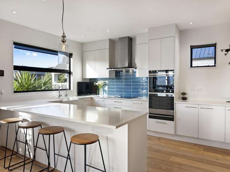 171 Jack Lachlan Drive Beachlands_11