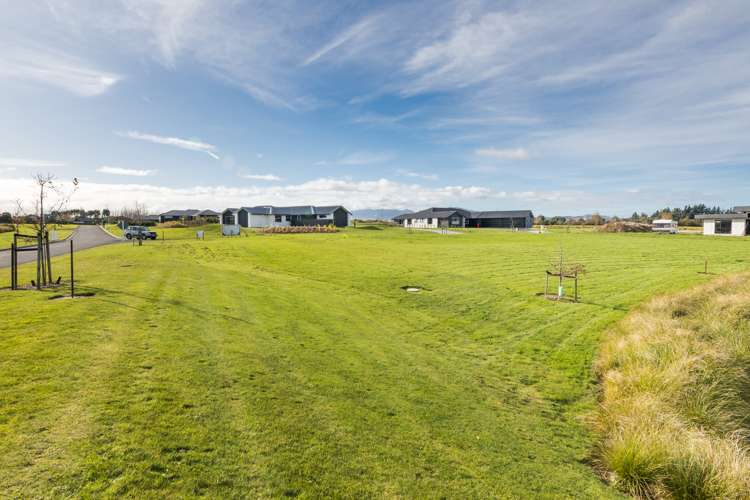 62 Hartwell Drive Kelvin Grove_23