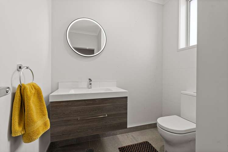 18 Taitonga Lane Stanmore Bay_11