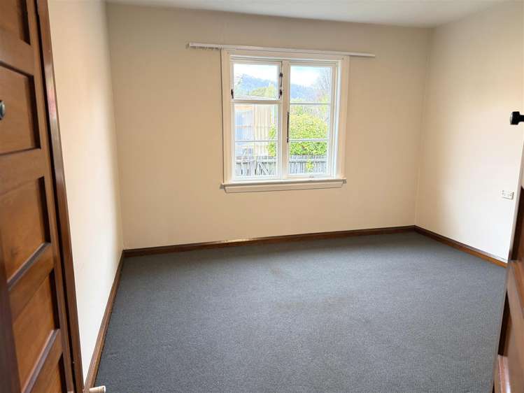3 Inverness Street Dunollie_5