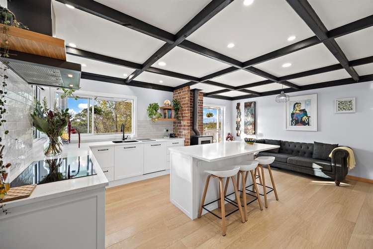 1410 Old North Road Helensville_12