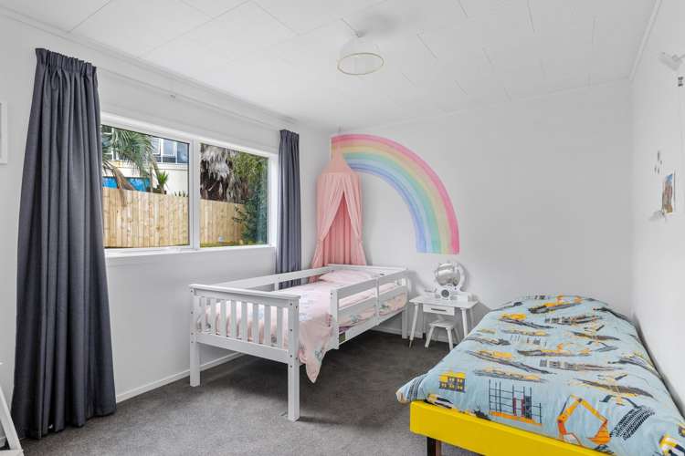 4 Sun Valley Hatfields Beach_10