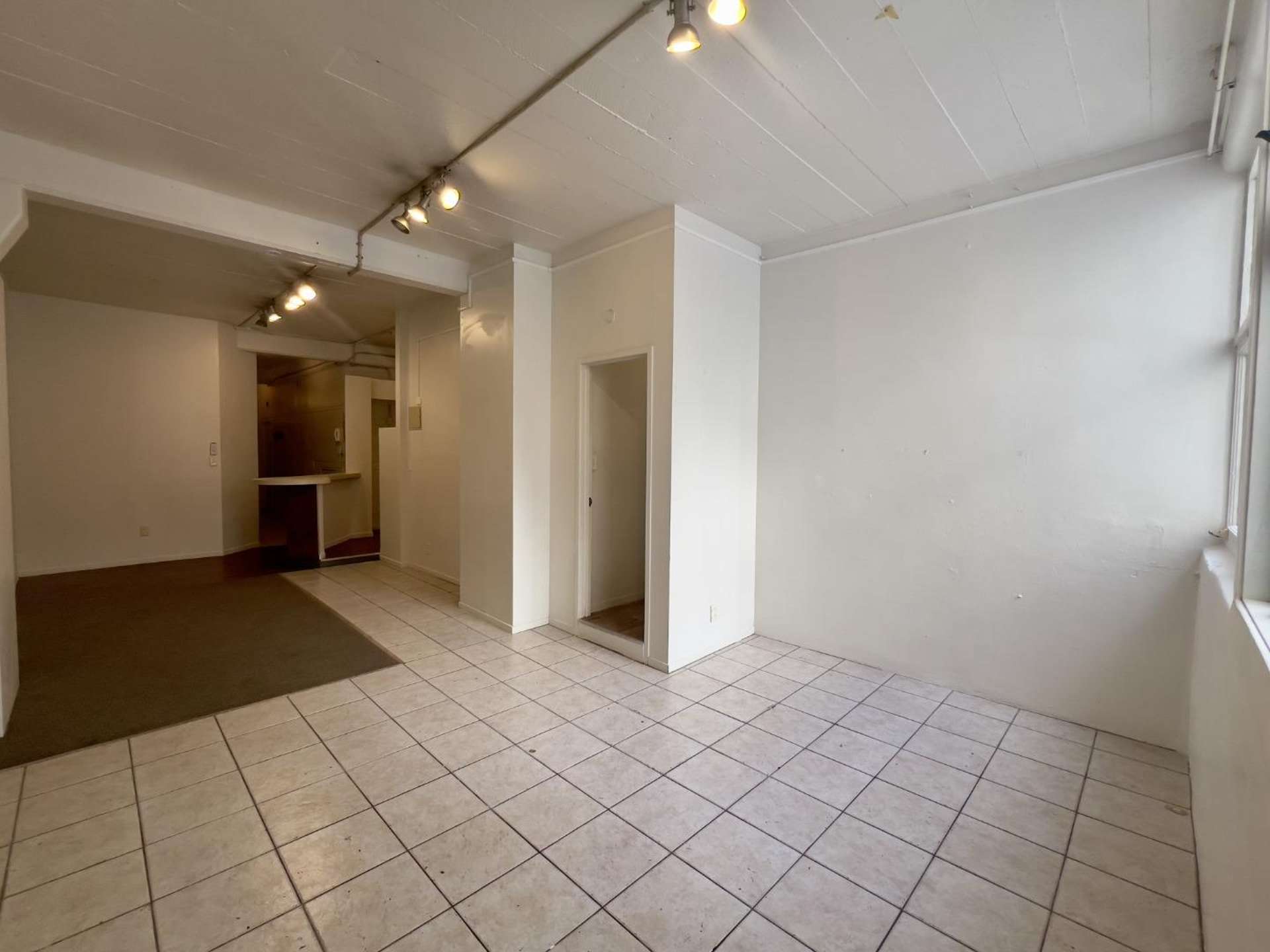 2/29 Cross Street City Centre_0