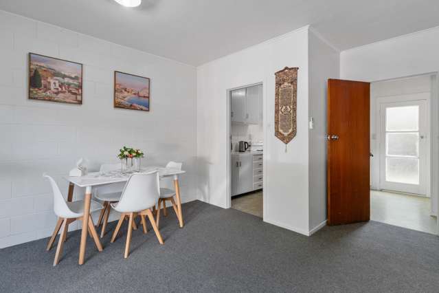 6/4 Shaw Street Sandringham_3