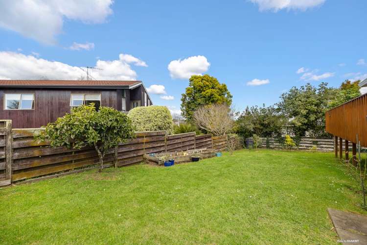 2/3 Anna Watson Road Half Moon Bay_10