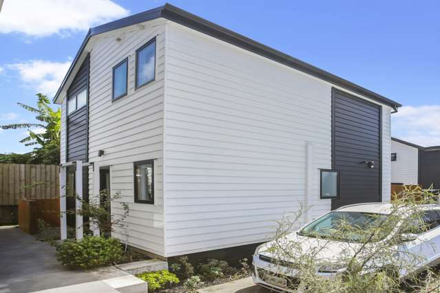 4/6 Saint Leonards Road Kelston_1