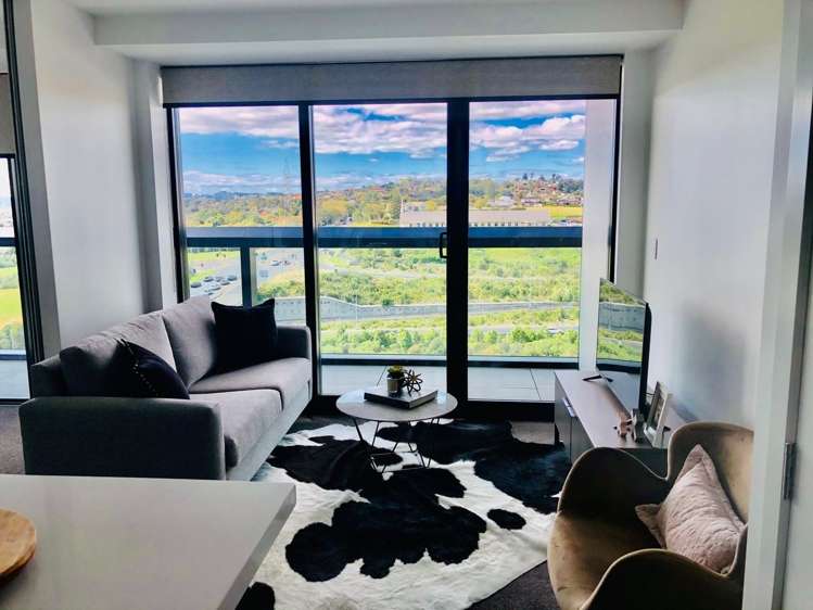 1106/8 Lakewood Court Manukau_1