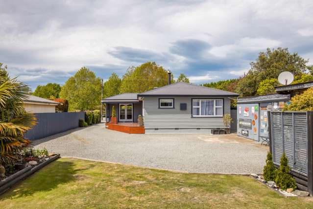 1277 Main North Road Waikuku_1