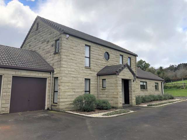 73 Gracechurch Drive Flat Bush_1