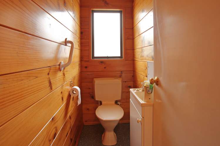 20 Burns Street Dannevirke_15