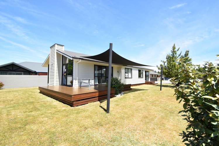 22 Rhoboro Road Twizel_16