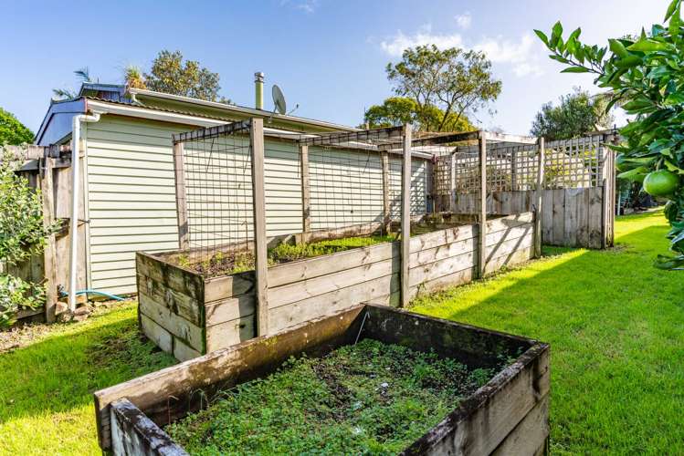 8 Montaine Place Maungaturoto_28