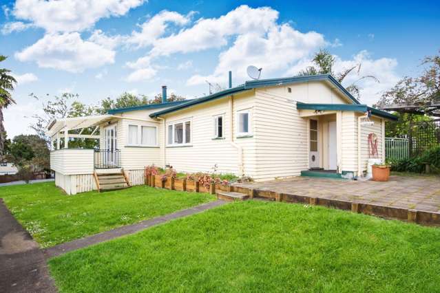 37 Waimumu Road Massey_1