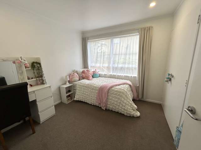 1/33F Springs Road Parakai_4