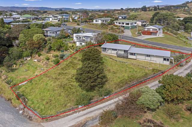 7 Manukau Road Raglan_3