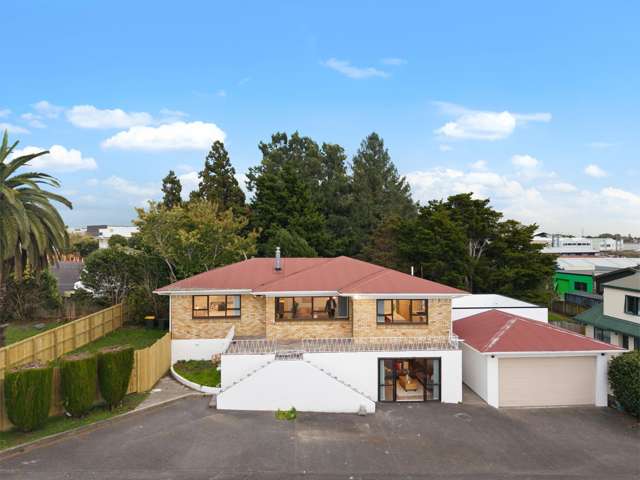 Spacious Five Bedroom Home With Dual Living Setup