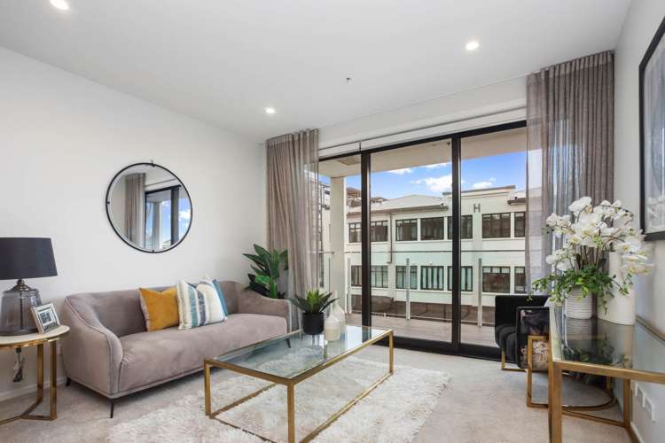 201/27 Enfield Street Mount Eden_2