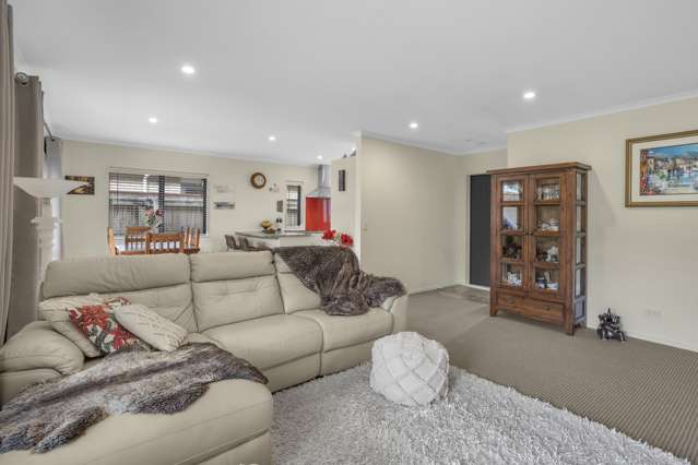 7 Sun Valley Way Wainuiomata_3