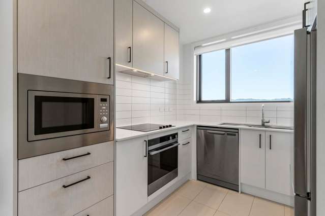 810/6 Waikumete Road Glen Eden_3