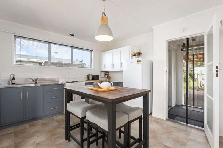 13 Galbraith Street Waihi_6