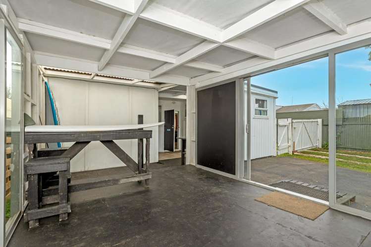 64 Awapuni Road Awapuni_12