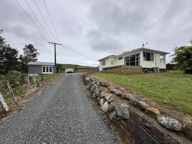 Peaceful Rural Living!