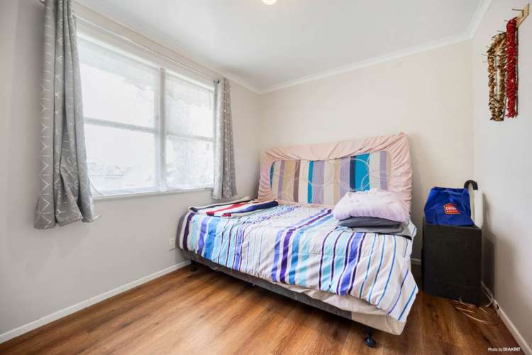 134 & 134A Browns Road Manurewa_14