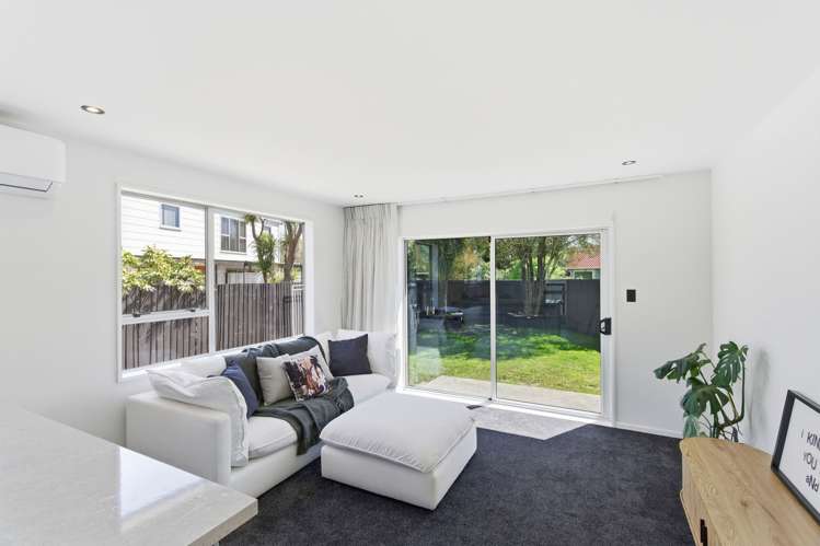 1/11 Hersham Place Bromley_1
