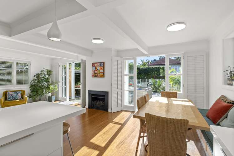 34 Hastings Parade Devonport_5