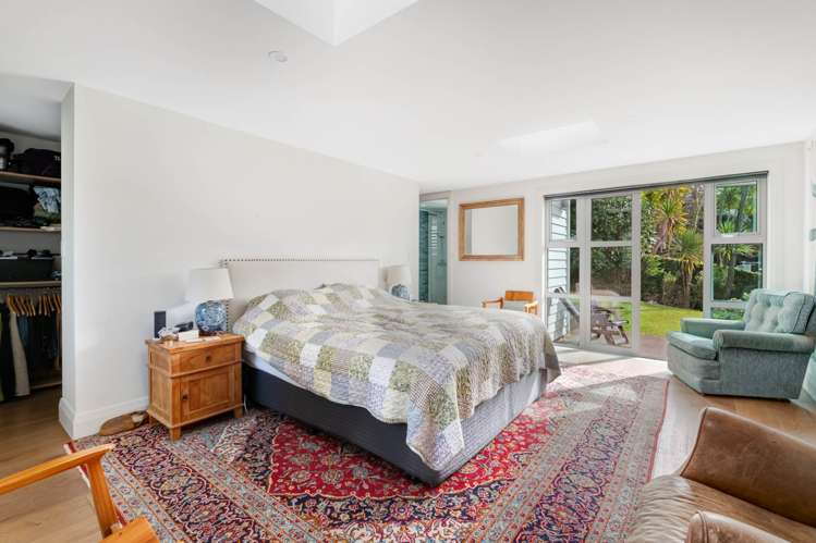 14 Hobbs Road Matakatia Bay_10