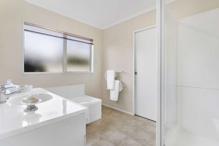 132a Clevedon Road Papakura_12