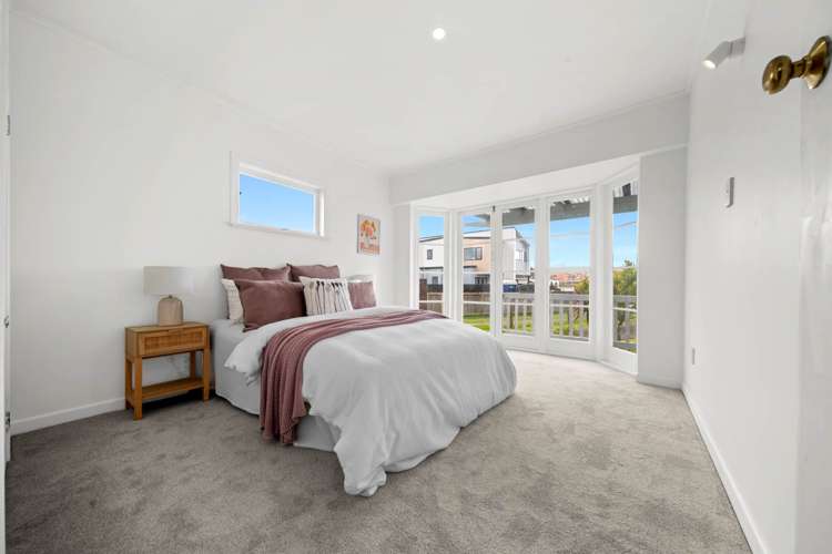 19 Edgerton Road Te Atatu Peninsula_15
