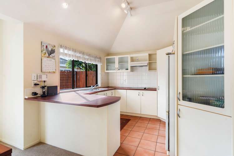 2 Anton Place Takanini_7