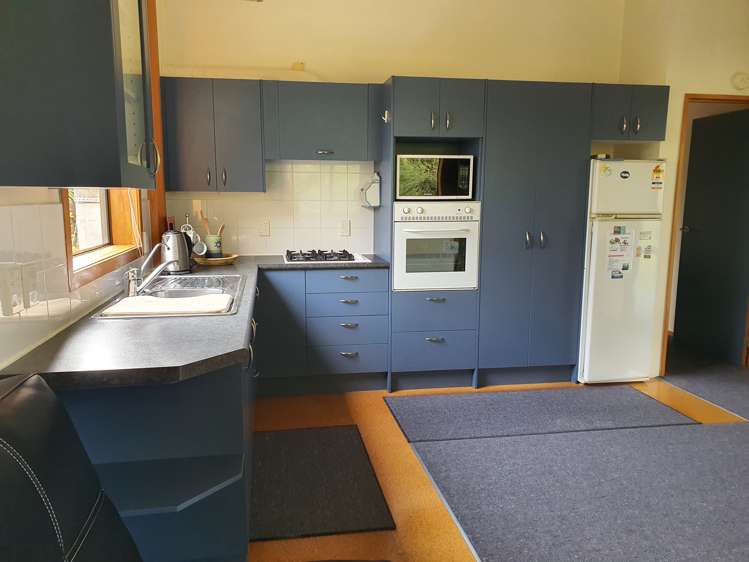 70 Russell Road Kaniere_14