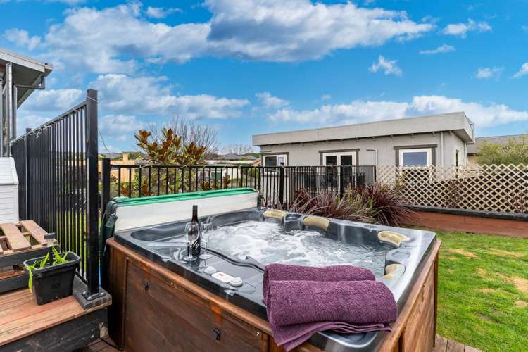 12 Friendship Drive Waldronville_24