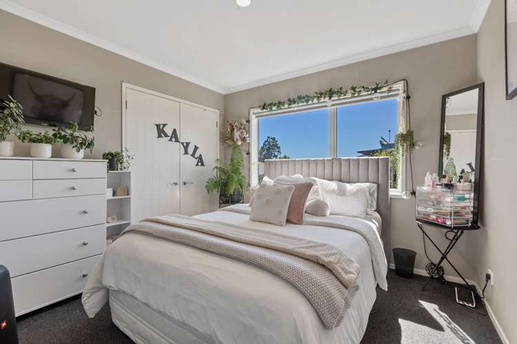 2 Golf Course Lane Waiwhakaiho_12