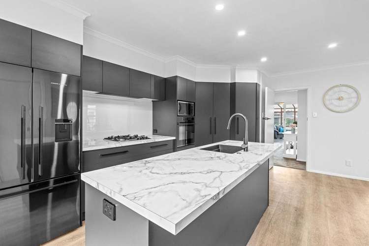 99 Surrey Road Springvale_2