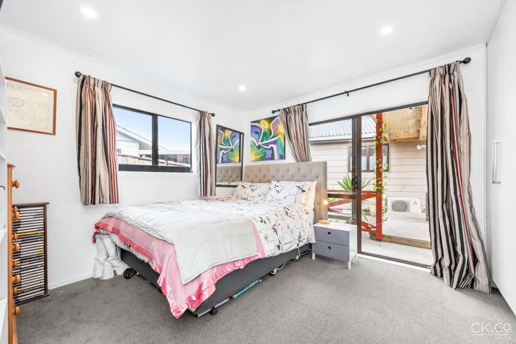 3 Laredo Grove Totara Park_13