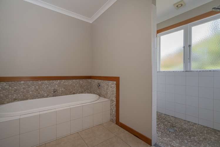 366 Kaimarama Road Kaimarama_10