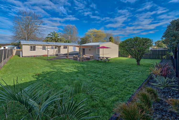 30 Redcrest Avenue Red Hill_13