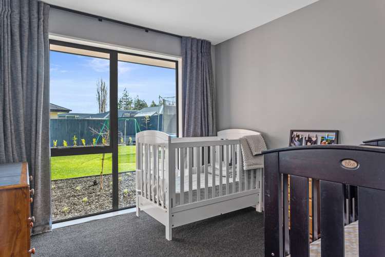 25 Fearne Drive Woodend_9