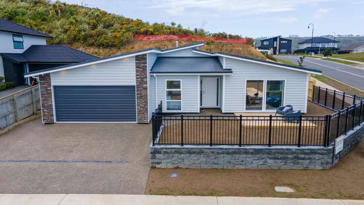 83 Queen Charlotte Drive_2