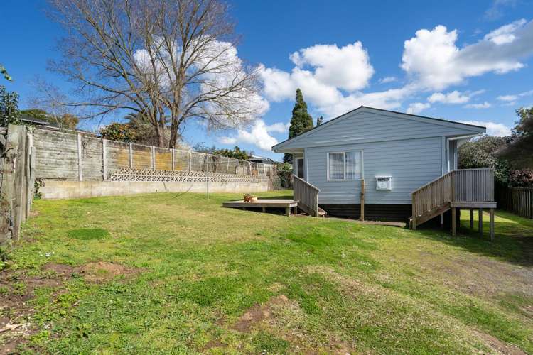 5 Robyn Hyde Place_1