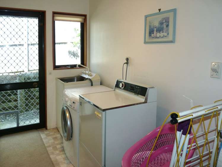 21 Aston Place Richmond_14