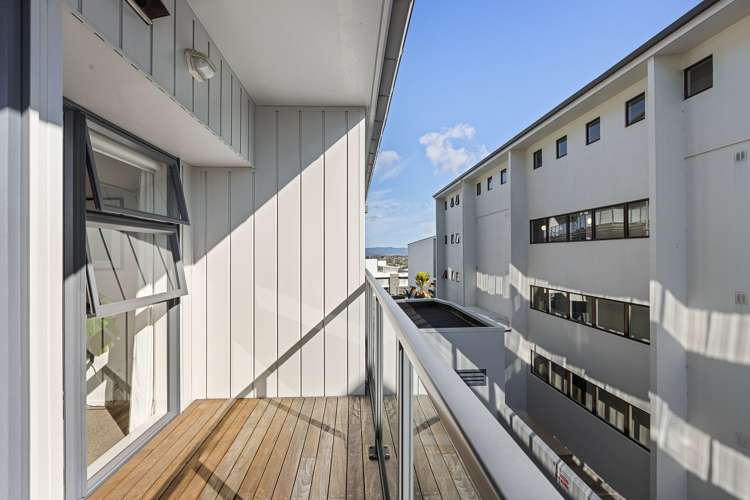 1h/83 New North Road Eden Terrace_9