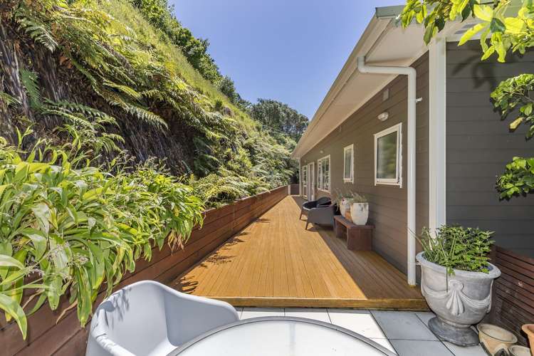 33 Franklyn Road Tawa_19