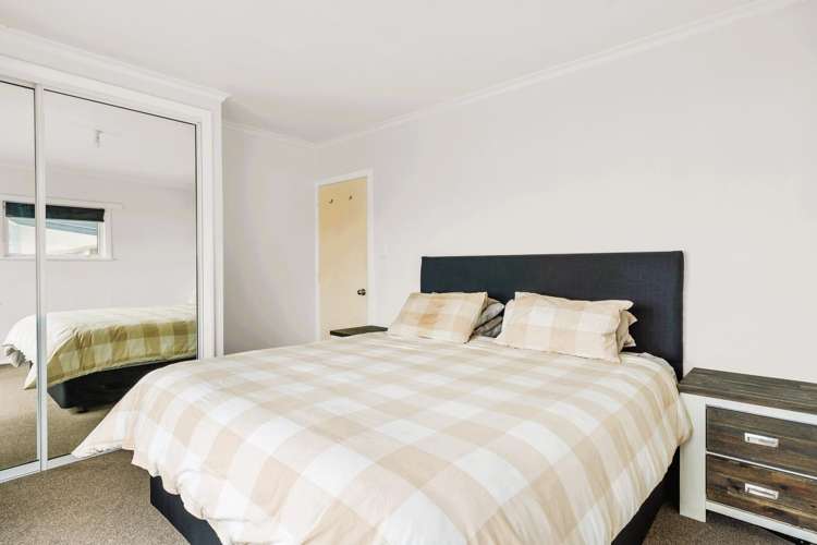 38 Churchill Avenue Richmond_10