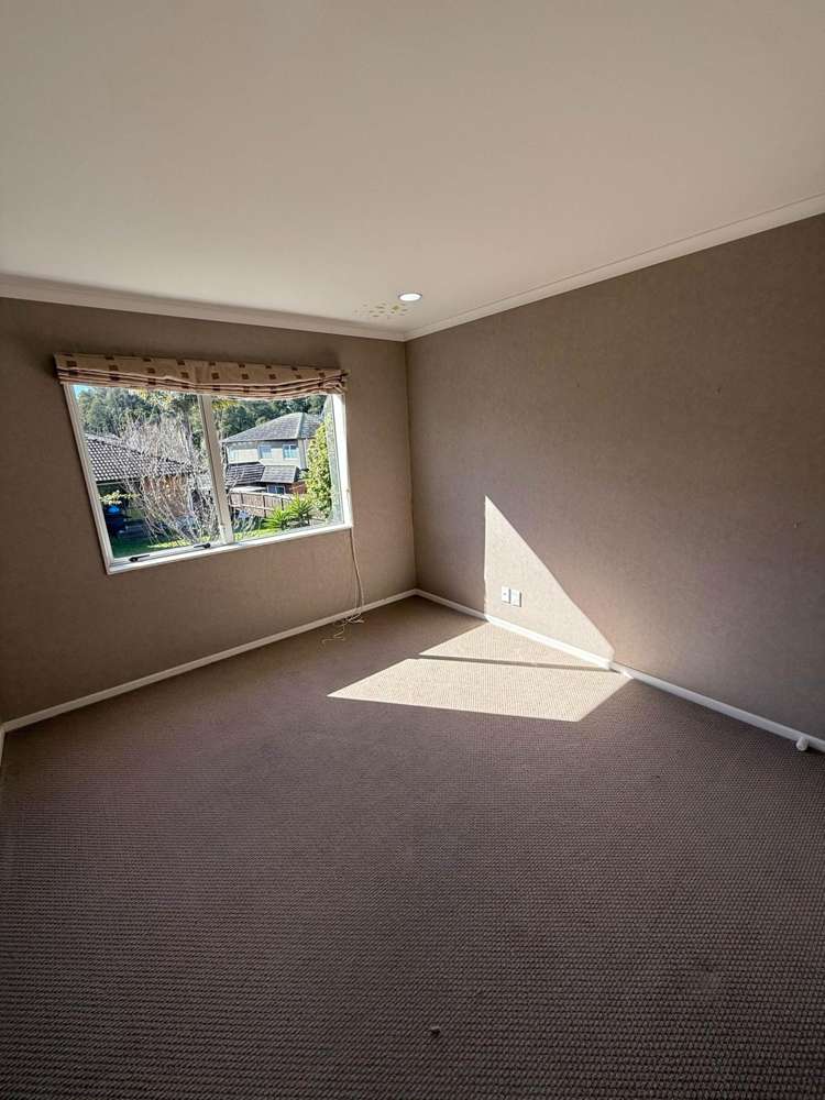 44 Seresin Crescent Flat Bush_10