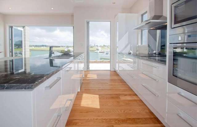4 Rauiri Drive Marsden Cove_3